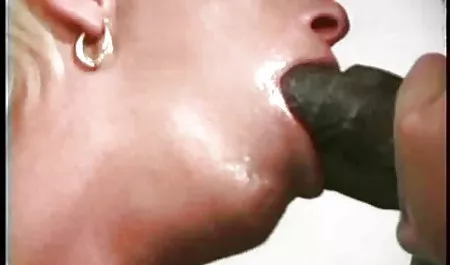 به طوری که جذابیت سگس زن چاق نوار فیلم